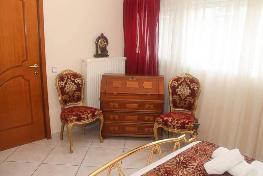 Endless Blue Seaside Villa PalaiónTsiflíkion Екстериор снимка