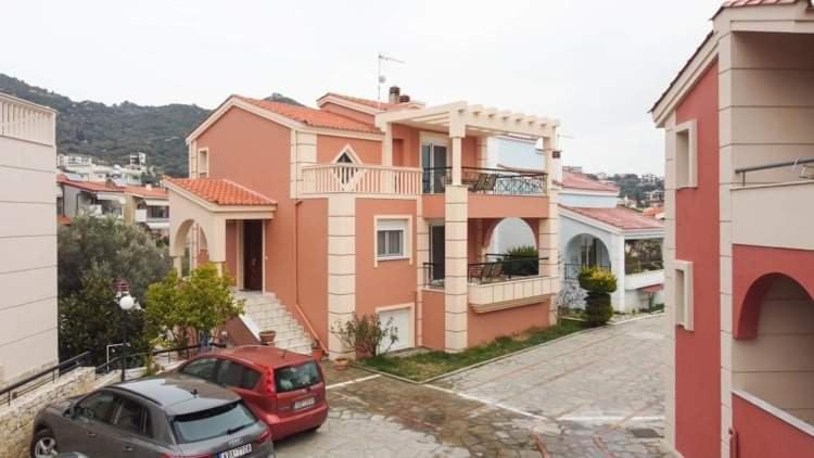 Endless Blue Seaside Villa PalaiónTsiflíkion Екстериор снимка